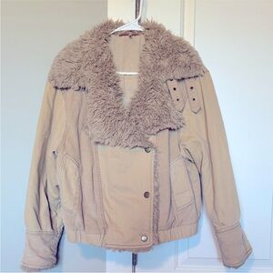 Free people tan shaggy fur collar jacket size XS